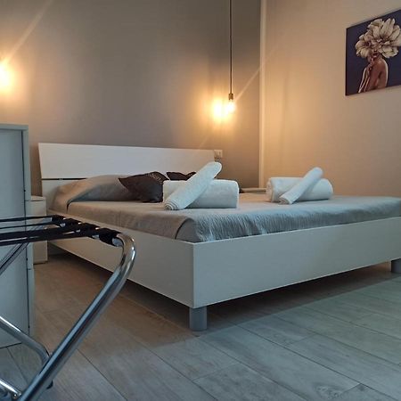 Apartmán Esmada Lamezia Terme Exteriér fotografie