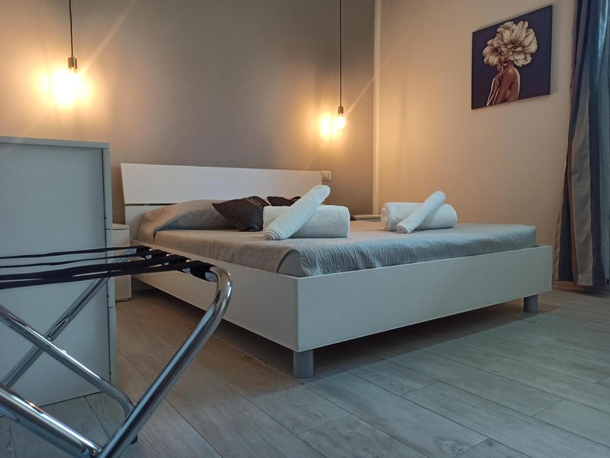 Apartmán Esmada Lamezia Terme Exteriér fotografie