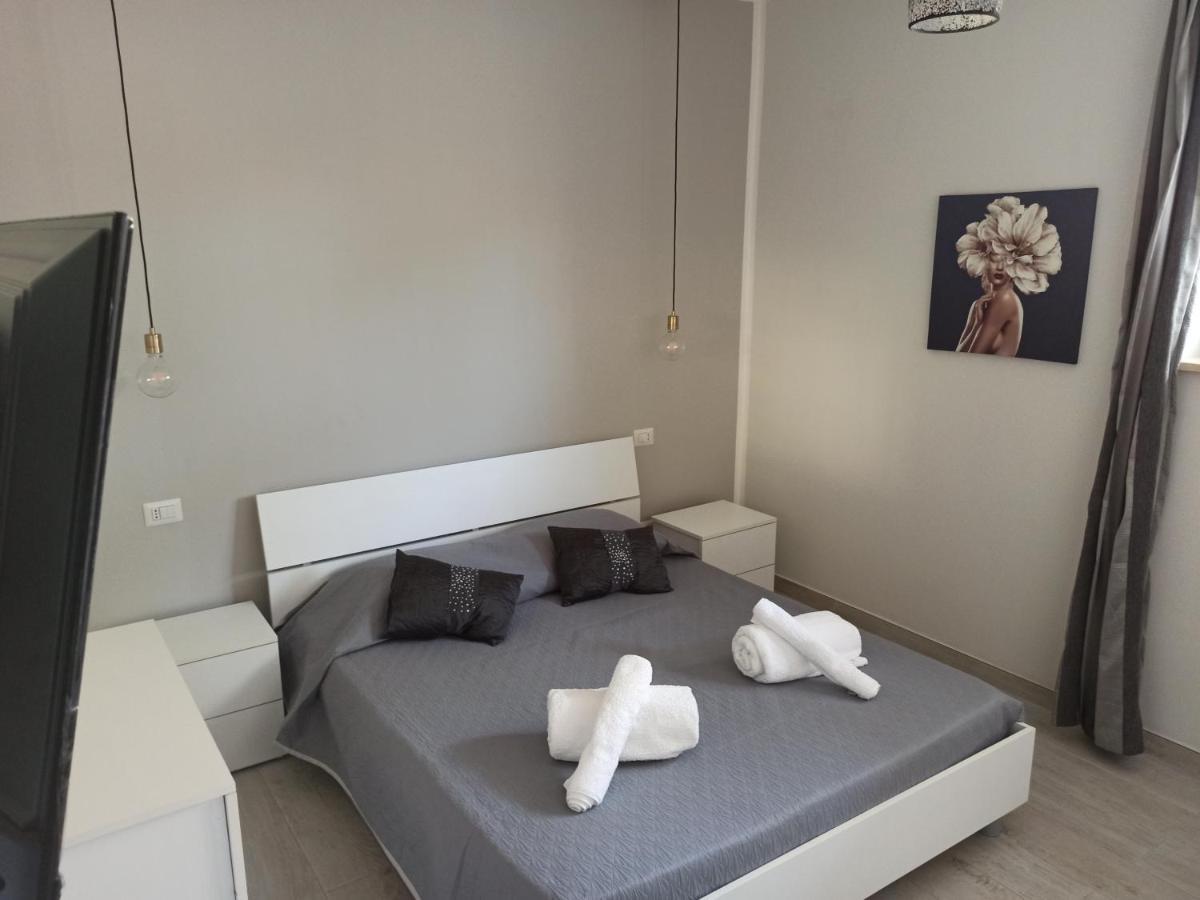 Apartmán Esmada Lamezia Terme Exteriér fotografie